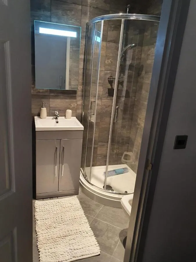 Cosy Executive City Apartment Doncaster